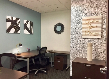 200 m² Co-working  in Los Angeles, CA, Russell Ranch Road 30700 (91362) - 1 | MatchOffice