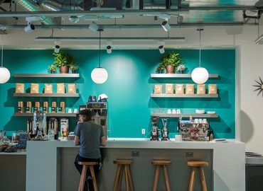 100 m² Shared workspace  in Somerville, Elm Street 240 (02144) - 1 | MatchOffice