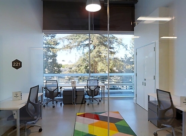 100 m² Coworking space  in Atlanta, GA, Avalon Boulevard 8000 (30009) - 1 | MatchOffice.com