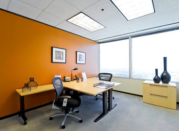 250 m² Co-working  in Houston Central, TX, 3200 Southwest Freeway (77027) - 0 | MatchOffice.com
