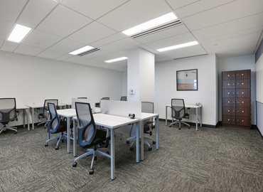 250 m² Shared workspace  in Miami, FL, 323 Sunny Isles Blvd (33160) - 0 | MatchOffice.com