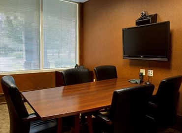 250 m² Coworking  in Plantation, FL, 950 South Pine Island Road (33324) - 3 | MatchOffice