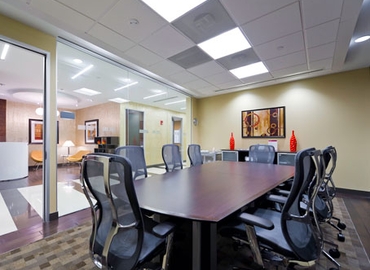 250 m² Coworking  in Palm Beach Gardens, FL, 3801 PGA Blvd (33410) - 1 | MatchOffice