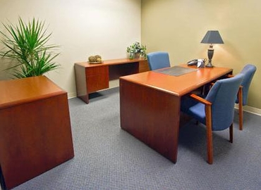 250 m² Co-working  in Indianapolis, IN, 3815 River Crossing Parkway (46240) - 1 | MatchOffice.com