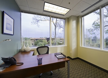 250 m² Co-working  in Charleston, 	SC, 4000 Faber Place Dr (29405) - 1 | MatchOffice.com