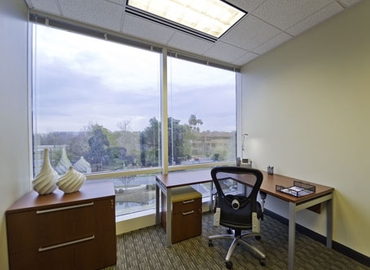 250 m² Coworking space  in Charleston, 	SC, 4000 Faber Place Dr (29405) - 0 | MatchOffice.com
