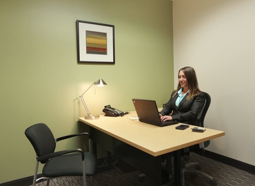 250 m² Shared office in El Segundo, CA, 400 Continental Blvd (90245) - 4 | MatchOffice