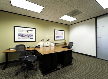 250 m² Coworking space  in Overland Park, KS, 7300 West 110th Street (66210) - 2 | MatchOffice