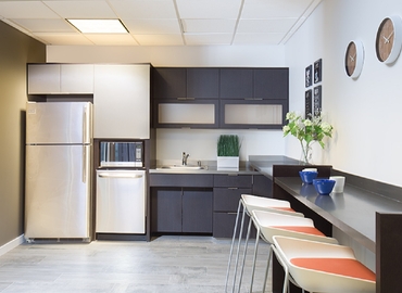 600 m² Shared workspace  in Miami, FL, 3105 NW 107th Ave  (33172) - 5 | MatchOffice.com