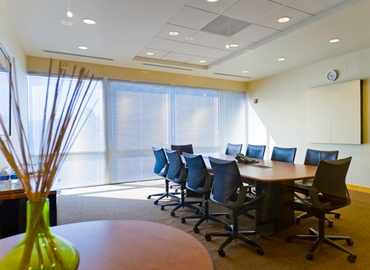 250 m² Coworking space  in Durham, NC, 4819 Emperor Blvd. (27703) - 5 | MatchOffice