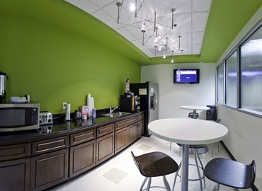 250 m² Shared office  in Bakersfield, CA, 4900 California Avenue (93309) - 1 | MatchOffice.com