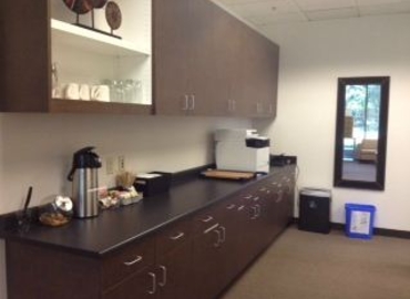 750 m² Coworking  in Pleasanton, CA, 6130 Stoneridge Mall Road (94588) - 5 | MatchOffice.com