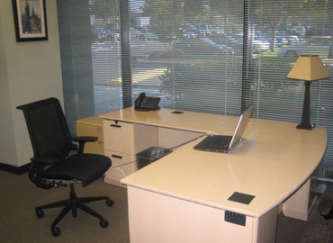 200 m² Shared office in Reston, VA, 1900 Campus Commons Drive (20191) - 1 | MatchOffice