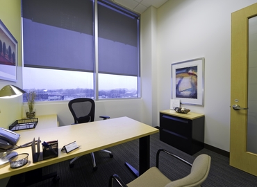 250 m² Shared workspace  in Des Moines, IA, 5550 Wild Rose Lane (50266) - 4 | MatchOffice.com