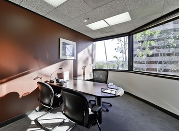 250 m² Shared workspace  in Costa Mesa, CA, 575 Anton Boulevard (92626) - 2 | MatchOffice