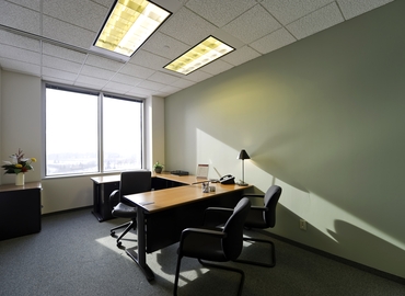 250 m² Shared office  in Minnetonka, MN, 601 Carlson Parkway (55305) - 3 | MatchOffice