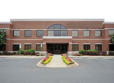 250 m² Coworking space  in Charlotte, NC, 6047 Tyvola Glen Circle (28217) - 3 | MatchOffice