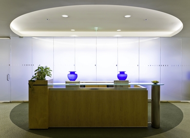 250 m² Coworking space  in Woodland Hills, CA, 6303 Owensmouth Ave (91367) - 1 | MatchOffice