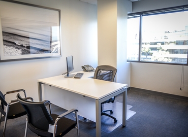 950 m² Coworking  in Manhattan Beach	 CA, 1500 Rosecrans Ave. (90266) - 0 | MatchOffice.com