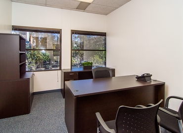 50 m² Coworking space  in Irvine, CA, 2102 Business Center Drive (92612) - 1 | MatchOffice