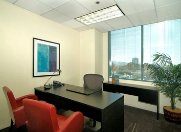 900 m² Co-working  in Burbank, CA, 2600 W Olive Ave (91505) - 3 | MatchOffice.com