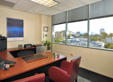 900 m² Coworking space  in Burbank, CA, 2600 W Olive Ave (91505) - 2 | MatchOffice
