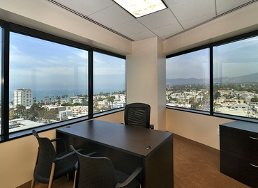 50 m² Coworking space  in Santa Monica, CA, 401 Wilshire Boulevard (90401) - 3 | MatchOffice.com