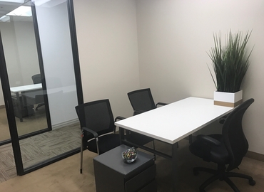 50 m² Co-working  in Los Angeles, CA, 26565 West Agoura Road (91302) - 0 | MatchOffice.com