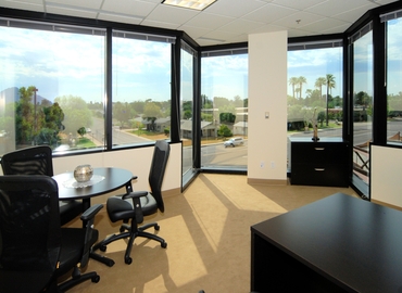 500 m² Co-working  in Phoenix, AZ, 4742 N 24th St. (85016) - 0 | MatchOffice