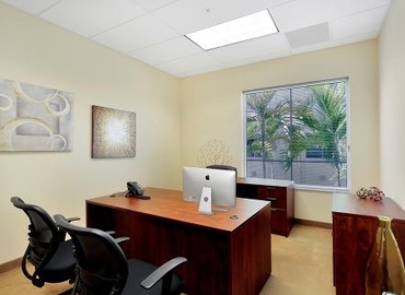 16146 m² Coworking space  in Naples, FL, 1415 Panther Lane (34109) - 3 | MatchOffice.com