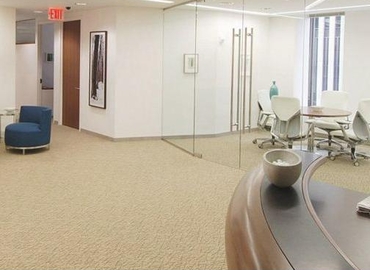 1000 m² Coworking space in New York Midtown West, NY, 1221 Avenue of the Americas (10020) - 4 | MatchOffice