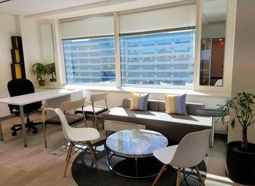 330 m² Coworking space  in Jersey City, NJ, 111 Town Square Place (07310) - 1 | MatchOffice