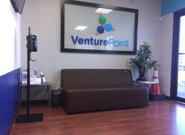 50 m² Business space in San Antonio, TX, 21750 Hardy Oak (78258) - 1 | MatchOffice