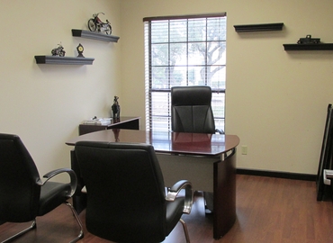 50 m² Serviced office in San Antonio, TX, 21750 Hardy Oak (78258) - 8 | MatchOffice.com