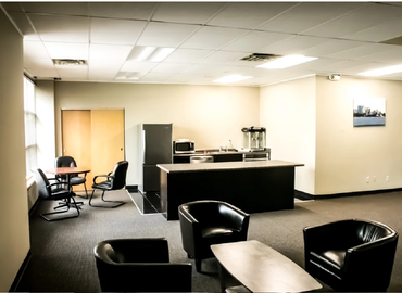 20000 m² Business center in Cleveland, OH, Triangle Park Drive 38 (45246) - 7 | MatchOffice