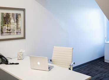 18500 m² Business center in Boston, MA, Victory Road 500 (02171) - 7 | MatchOffice.com