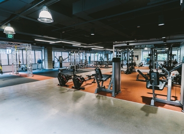 150 m² Business space property for rent in Dallas, TX, Noel Road 13355 (75240) - 14 | MatchOffice.com