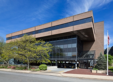 150 m² Business center in New York City, NY, Oak Street 30 (11701) - 0 | MatchOffice