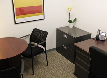 50 m² Conference hall in New York City, NY, 3rd Avenue 733 (10017) - 3 | MatchOffice.com