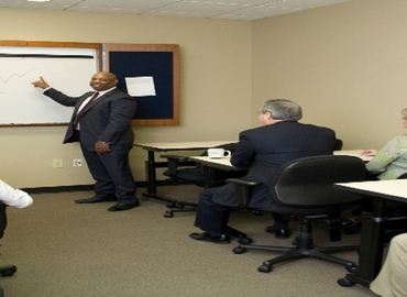 220 m² Business park in Birmingham, AL, 4000 Eagle Point Corporate Drive Birmingham (35242) - 3 | MatchOffice.com