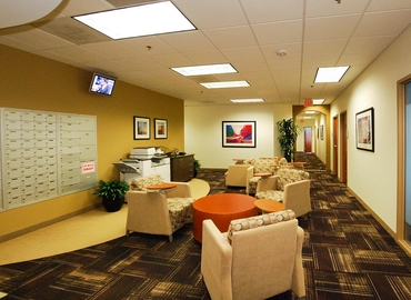 220 m² Business center in Charlotte, NC, 15720 Brixham Hill Ave. Suite 300 (28277) - 1 | MatchOffice