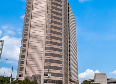 500 m² Business center in Dallas, TX, 13155 Noel Road (75240) - 0 | MatchOffice.com