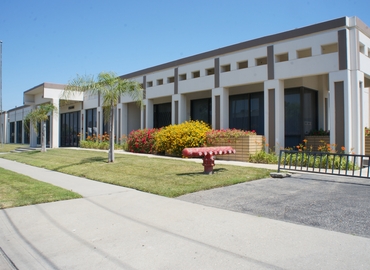 5759 m² Business center in Los Angeles, CA, 19201 S Reyes Ave (90221) - 2 | MatchOffice.com