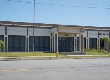 5759 m² Business center in Los Angeles, CA, 19201 S Reyes Ave (90221) - 4 | MatchOffice