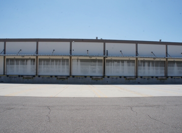 5759 m² Business park in Los Angeles, CA, 19201 S Reyes Ave (90221) - 10 | MatchOffice.com