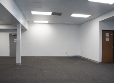 5759 m² Business center in Los Angeles, CA, 19201 S Reyes Ave (90221) - 12 | MatchOffice