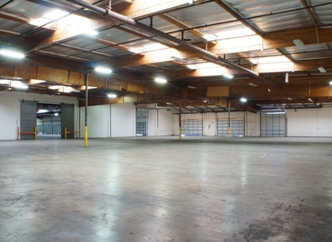 5759 m² Business center in Los Angeles, CA, 19201 S Reyes Ave (90221) - 31 | MatchOffice