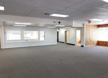325 m² Business center in Allenstown, Pinewood Road 50 (03275) - 3 | MatchOffice