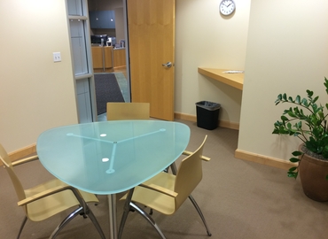 27 m² Meeting room in Beaverton, OR, 12725 SW Millikan Way (97005) - 4 | MatchOffice.com