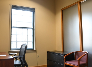 15 m² Serviced office place available to rent in Baltimore, MD, 1340-A Smith Ave (21209) - 1 | MatchOffice.com